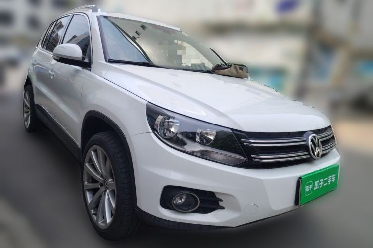 Used Volkswagen Tiguan 2016 2.0 TSI Four-Wheel Drive Standard Version Front Right 45 Deg