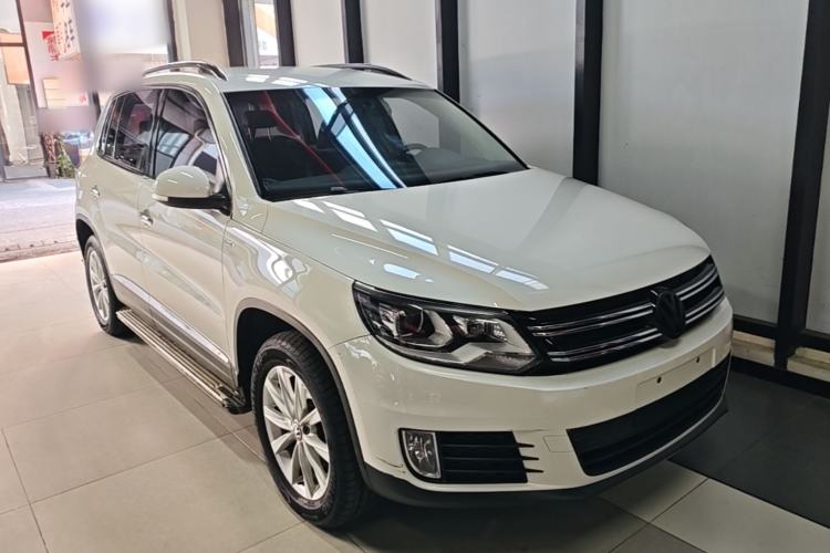 Used Volkswagen Tiguan 2016 280TSI Automatic Two-Wheel-Drive Silk Road Style Edition Front Right 45 Deg