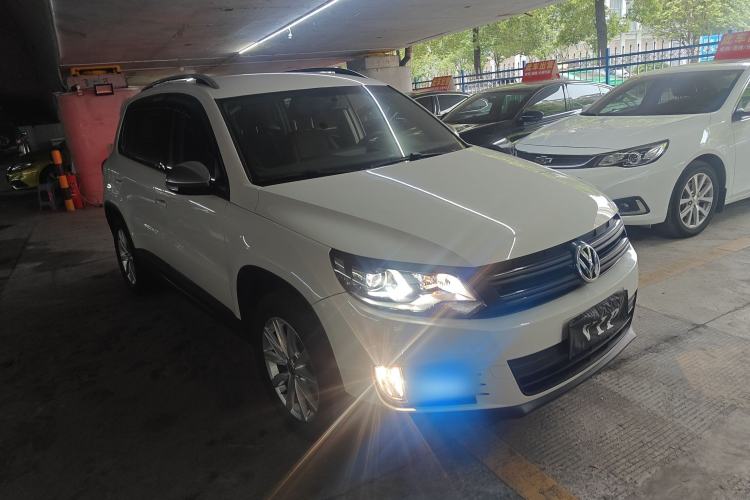 Used Volkswagen Tiguan 2016 280TSI Automatic Two-Wheel-Drive Silk Road Style Edition Front Right 45 Deg