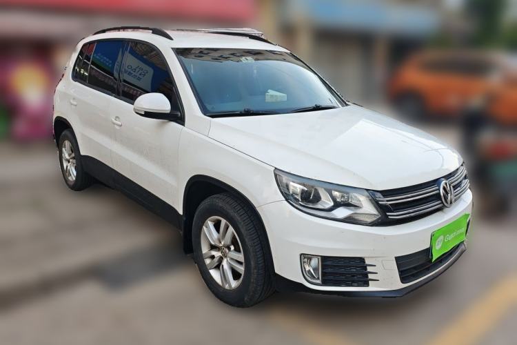 Used Volkswagen Tiguan 2016 300TSI Automatic Two-Wheel Drive Trend Edition Front Right 45 Deg