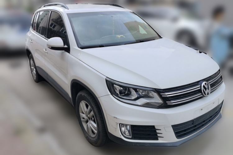 Used Volkswagen Tiguan 2016 300TSI Automatic Two-Wheel Drive Trend Edition Front Right 45 Deg