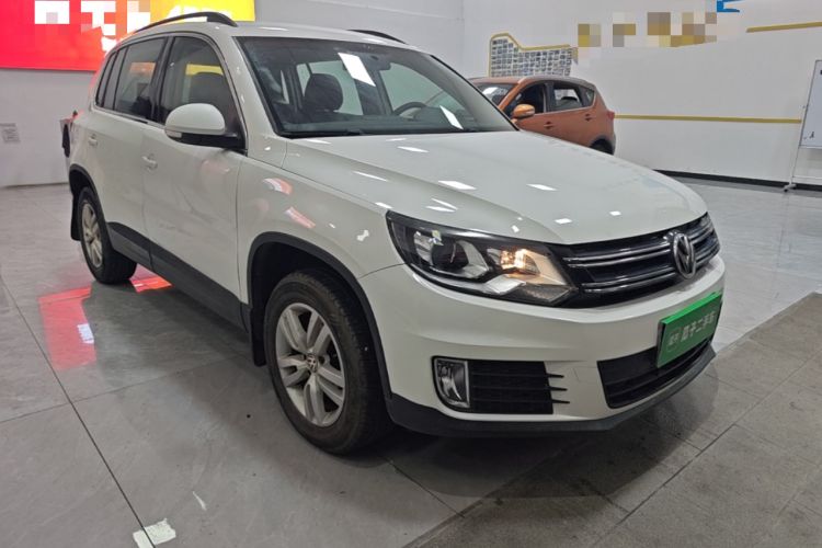 Used Volkswagen Tiguan 2016 300TSI Automatic Two-Wheel Drive Trend Edition Front Right 45 Deg