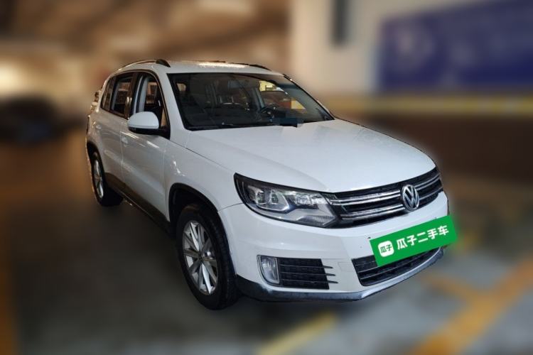Used Volkswagen Tiguan 2016 280TSI Automatic Two-Wheel-Drive Silk Road Style Edition Front Right 45 Deg