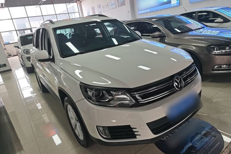 Used Volkswagen Tiguan 2016 280TSI Automatic Two-Wheel-Drive Silk Road Style Edition Front Right 45 Deg