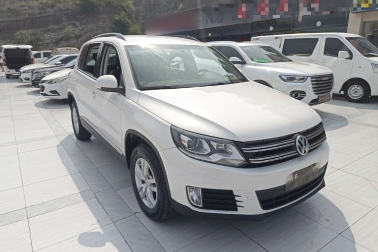Used Volkswagen Tiguan 2016 300TSI Automatic Two-Wheel Drive Trend Edition Front Right 45 Deg