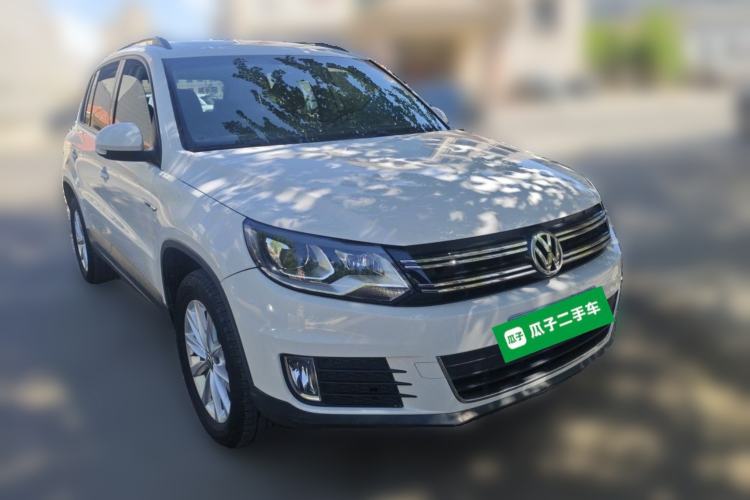 Used Volkswagen Tiguan 2016 300TSI Automatic All-Wheel Drive Fashion Vision Edition Front Right 45 Deg