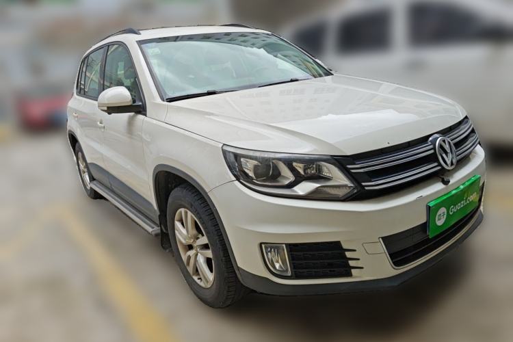 Used Volkswagen Tiguan 2016 300TSI Automatic Two-Wheel Drive Trend Edition Front Right 45 Deg