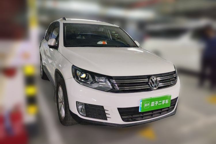 Used Volkswagen Tiguan 2016 280TSI Automatic Two-Wheel-Drive Silk Road Style Edition Front Right 45 Deg
