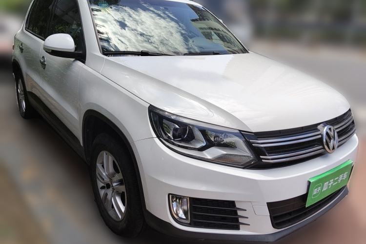 Used Volkswagen Tiguan 2016 300TSI Automatic Two-Wheel Drive Trend Edition Front Right 45 Deg