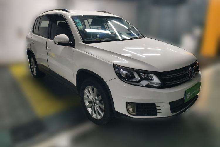 Used Volkswagen Tiguan 2016 280TSI Automatic Two-Wheel-Drive Silk Road Style Edition Front Right 45 Deg