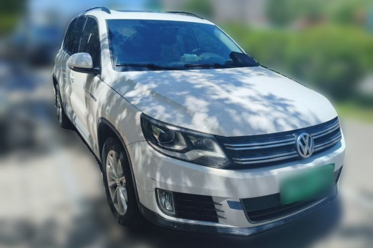 Used Volkswagen Tiguan 2016 300TSI Automatic All-Wheel Drive Fashion Vision Edition Front Right 45 Deg