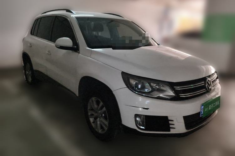 Used Volkswagen Tiguan 2016 300TSI Automatic Two-Wheel Drive Trend Edition Front Right 45 Deg