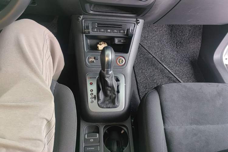 Used Volkswagen Tiguan 2016 2.0 TSI Four-Wheel Drive Standard Version Gear Lever