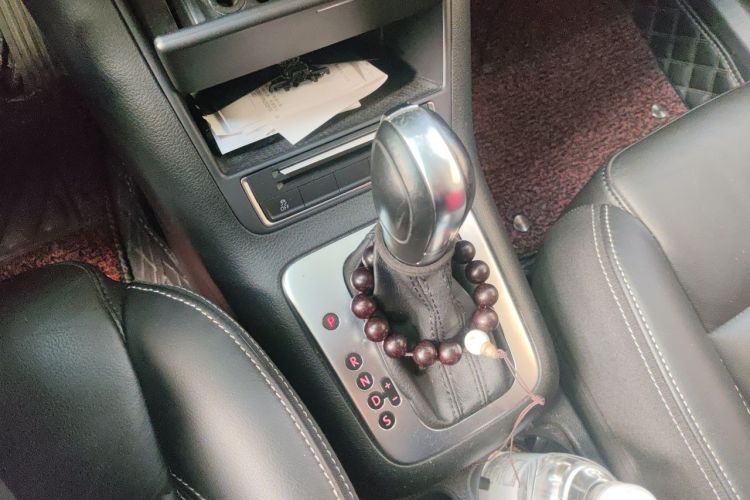 Used Volkswagen Tiguan 2016 300TSI Automatic Two-Wheel Drive Comfort Edition Gear Lever