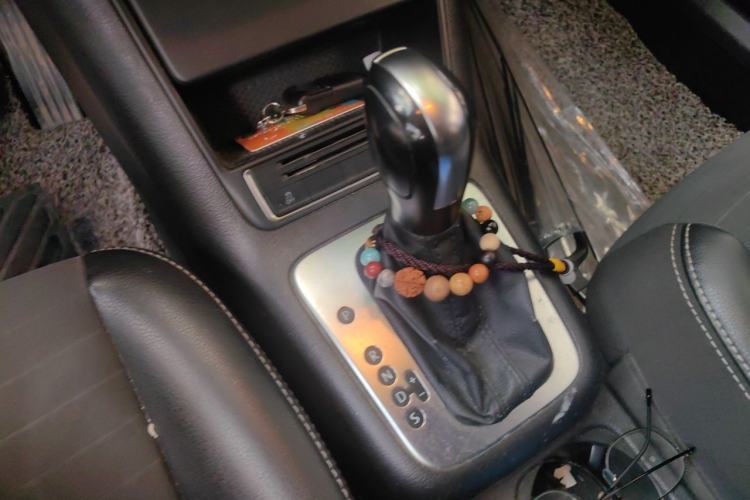 Used Volkswagen Tiguan 2016 300TSI Automatic Two-Wheel Drive Trend Edition Gear Lever