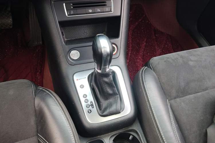 Used Volkswagen Tiguan 2016 330TSI Automatic All-Wheel-Drive Flagship Edition Gear Lever