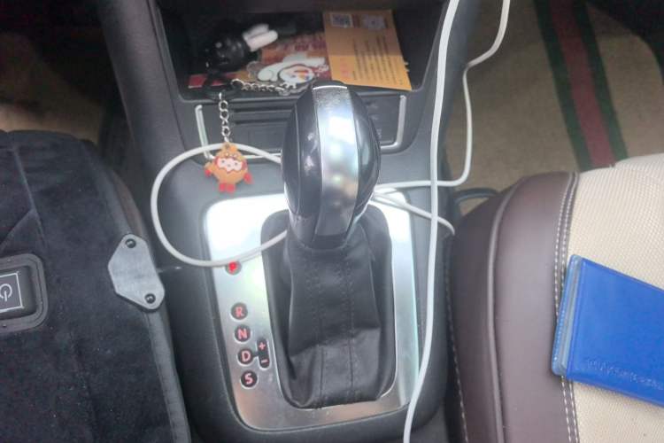 Used Volkswagen Tiguan 2016 300TSI Automatic Two-Wheel Drive Trend Edition Gear Lever