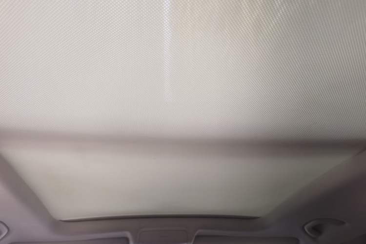 Used Volkswagen Tiguan 2016 280TSI Automatic Two-Wheel Drive Silk Road Comfort Edition Headliner