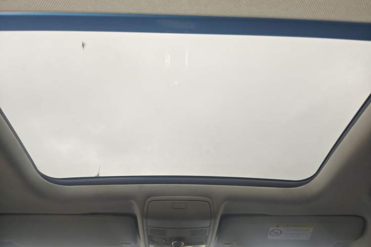 Used Volkswagen Tiguan 2016 330TSI Automatic All-Wheel Drive Luxury Edition Headliner