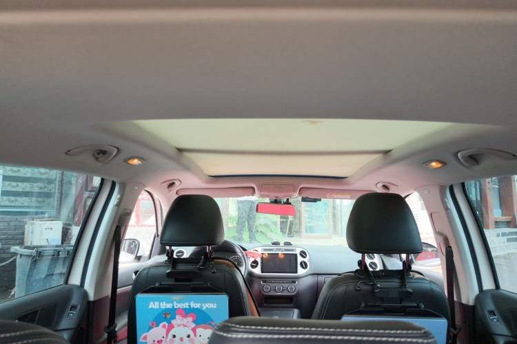 Used Volkswagen Tiguan 2016 280TSI Automatic Two-Wheel Drive Silk Road Comfort Edition Headliner