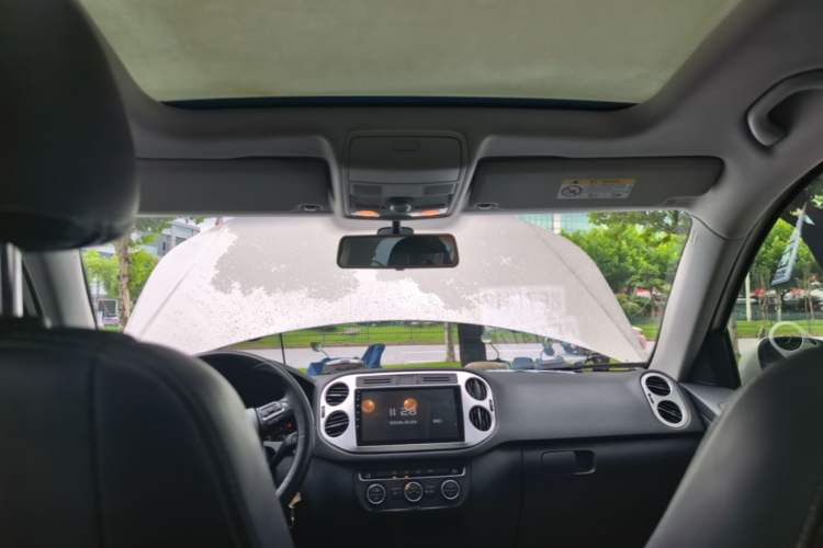Used Volkswagen Tiguan 2016 280TSI Automatic Two-Wheel Drive Silk Road Comfort Edition Headliner