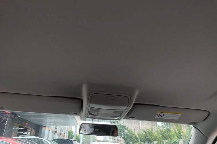 Used Volkswagen Tiguan 2016 280TSI Automatic Two-Wheel-Drive Silk Road Style Edition Headliner