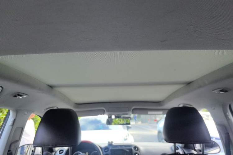 Used Volkswagen Tiguan 2016 280TSI Automatic Two-Wheel Drive Silk Road Comfort Edition Headliner