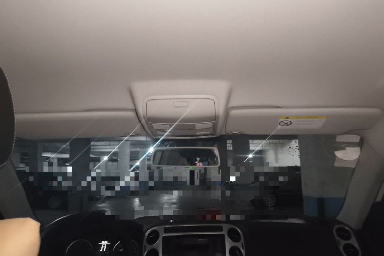 Used Volkswagen Tiguan 2016 300TSI Automatic Two-Wheel Drive Comfort Edition Headliner