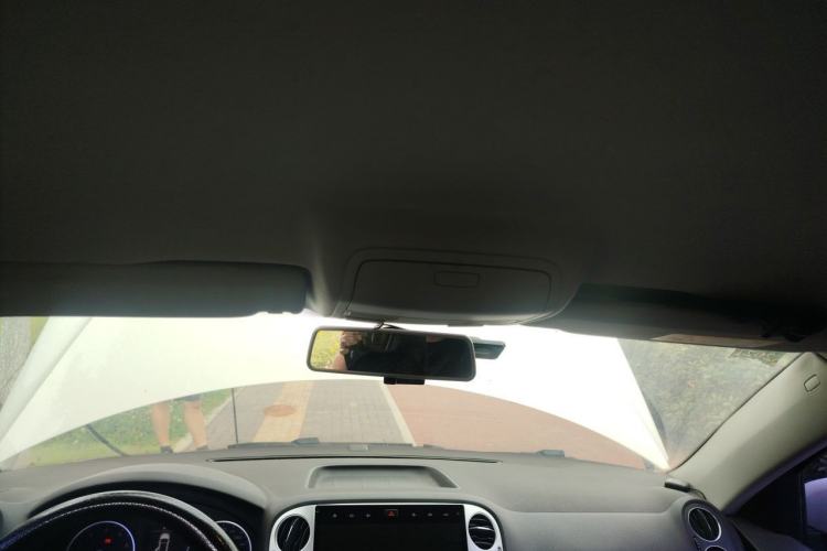 Used Volkswagen Tiguan 2016 280TSI Automatic Two-Wheel-Drive Silk Road Style Edition Headliner