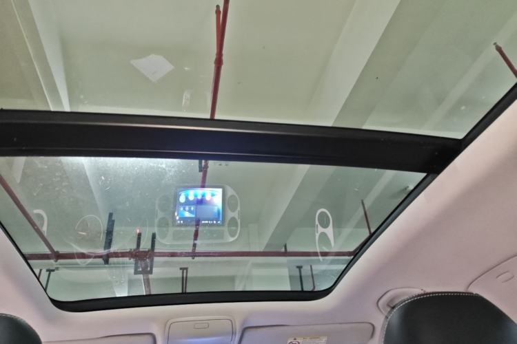 Used Volkswagen Tiguan 2016 280TSI Automatic Two-Wheel Drive Silk Road Comfort Edition Headliner