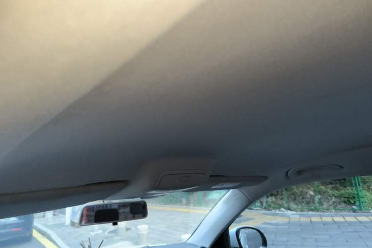 Used Volkswagen Tiguan 2016 280TSI Automatic Two-Wheel-Drive Silk Road Style Edition Headliner