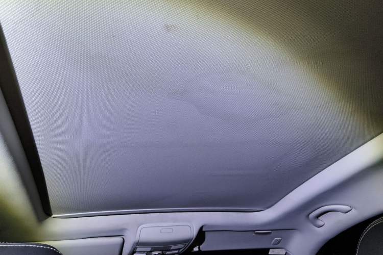 Used Volkswagen Tiguan 2016 280TSI Automatic Two-Wheel Drive Silk Road Comfort Edition Headliner