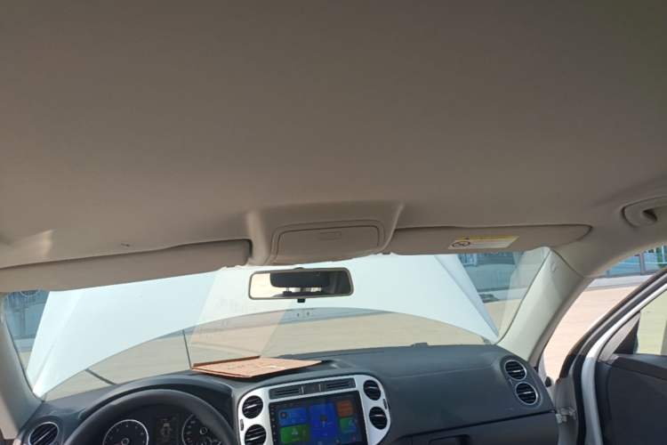Used Volkswagen Tiguan 2016 280TSI Automatic Two-Wheel-Drive Silk Road Style Edition Headliner