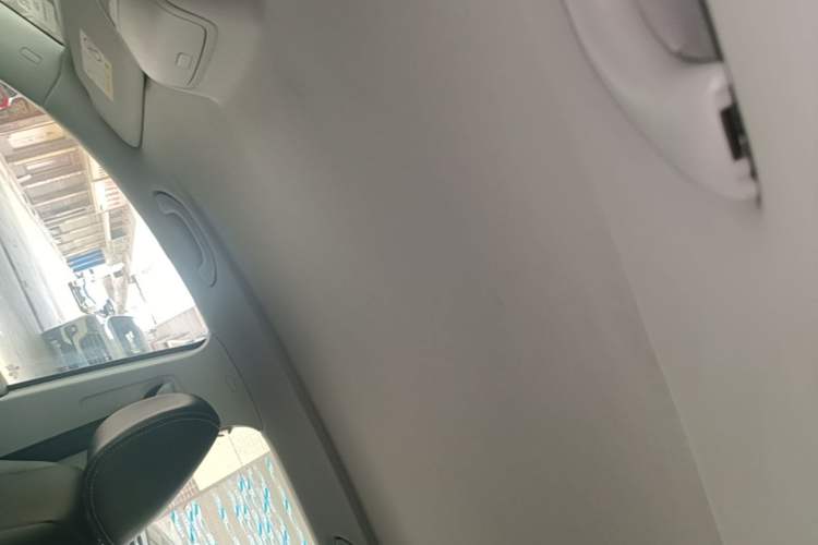 Used Volkswagen Tiguan 2016 280TSI Automatic Two-Wheel-Drive Silk Road Style Edition Headliner