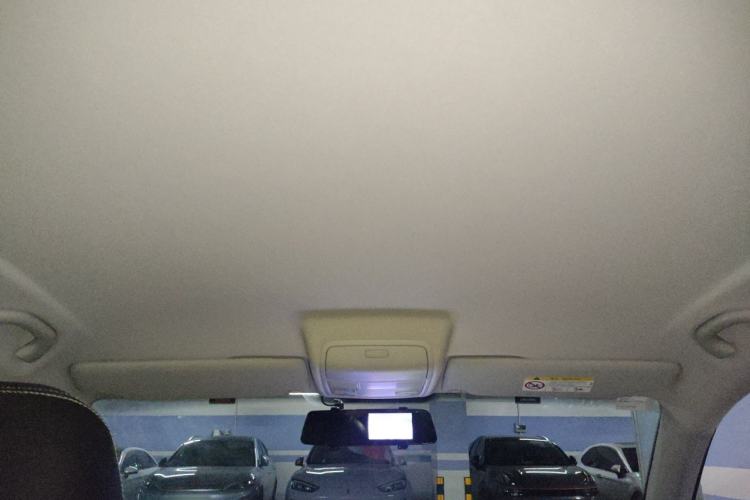 Used Volkswagen Tiguan 2016 280TSI Automatic Two-Wheel-Drive Silk Road Style Edition Headliner