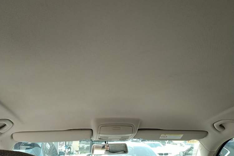 Used Volkswagen Tiguan 2016 280TSI Automatic Two-Wheel-Drive Silk Road Style Edition Headliner