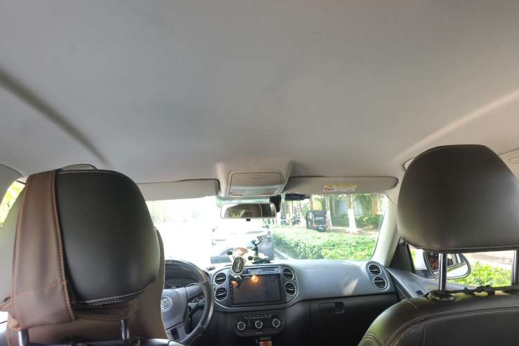 Used Volkswagen Tiguan 2016 280TSI Automatic Two-Wheel-Drive Silk Road Style Edition Headliner