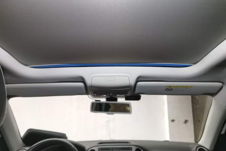 Used Volkswagen Tiguan 2016 300TSI Automatic Two-Wheel Drive Luxury Edition Headliner