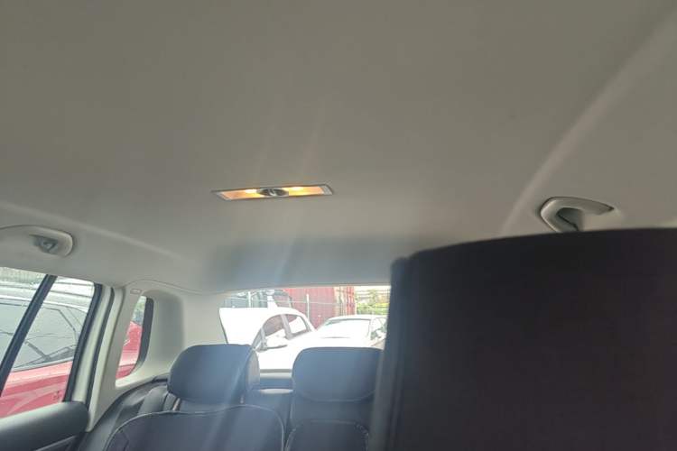 Used Volkswagen Tiguan 2016 300TSI Automatic Two-Wheel Drive Comfort Edition Headliner