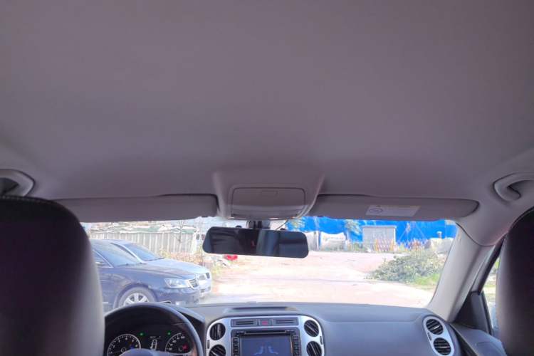 Used Volkswagen Tiguan 2016 300TSI Automatic Two-Wheel Drive Comfort Edition Headliner