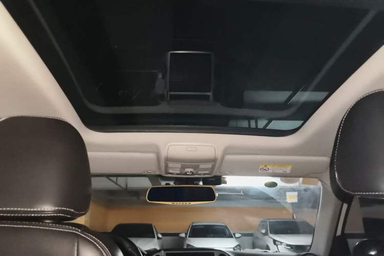 Used Volkswagen Tiguan 2016 280TSI Automatic Two-Wheel Drive Silk Road Comfort Edition Headliner