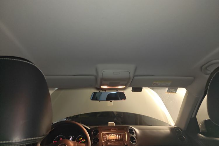 Used Volkswagen Tiguan 2016 280TSI Automatic Two-Wheel-Drive Silk Road Style Edition Headliner