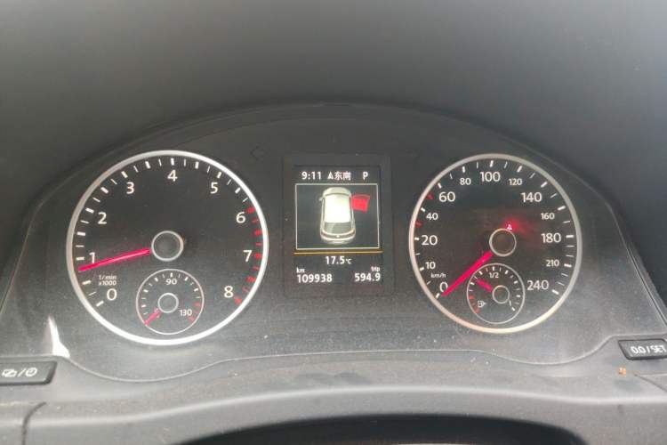 Used Volkswagen Tiguan 2016 300TSI Automatic All-Wheel Drive Luxury Edition Instrument Cluster
