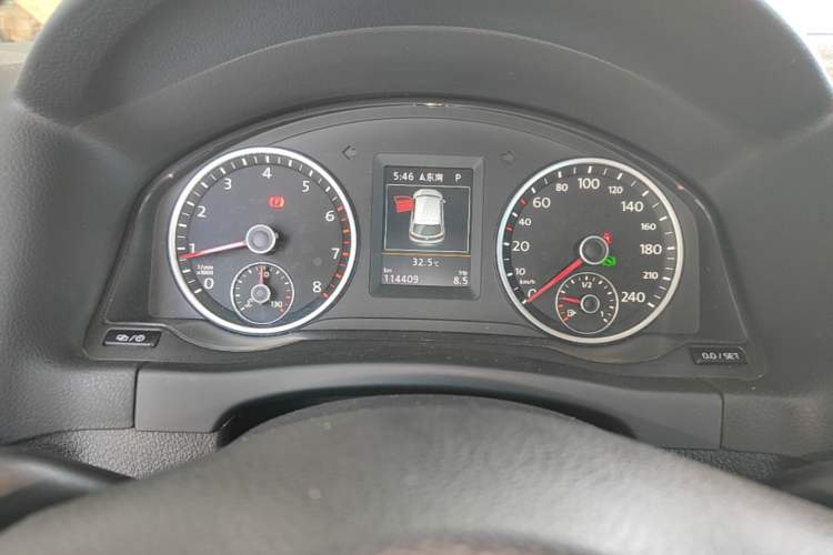 Used Volkswagen Tiguan 2016 300TSI Automatic All-Wheel Drive Luxury Edition Instrument Cluster