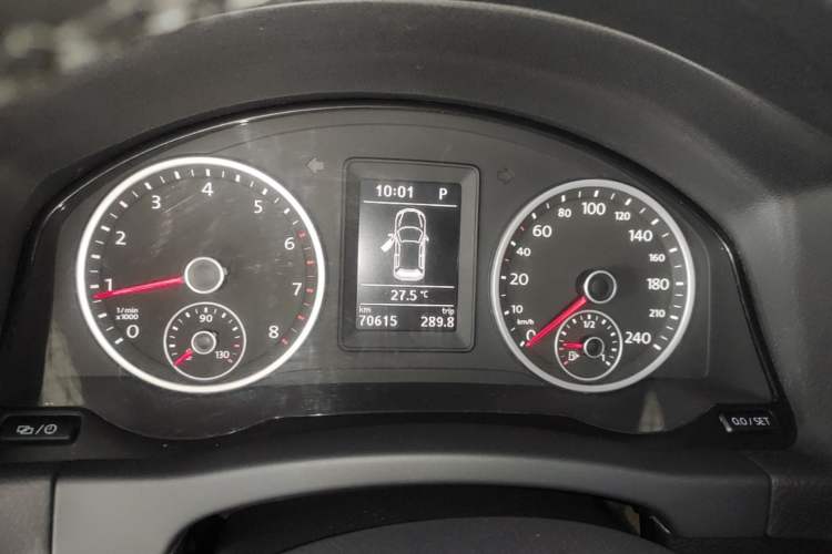 Used Volkswagen Tiguan 2016 300TSI Automatic Two-Wheel Drive Trend Edition Instrument Cluster