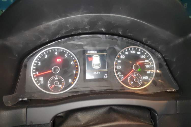 Used Volkswagen Tiguan 2016 300TSI Automatic Two-Wheel Drive Luxury Edition Instrument Cluster