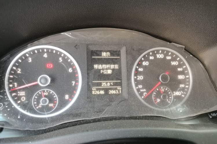 Used Volkswagen Tiguan 2016 280TSI Automatic Two-Wheel-Drive Silk Road Style Edition Instrument Cluster