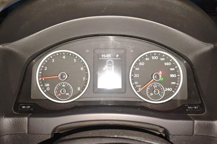Used Volkswagen Tiguan 2016 300TSI Automatic Two-Wheel Drive Comfort Edition Instrument Cluster