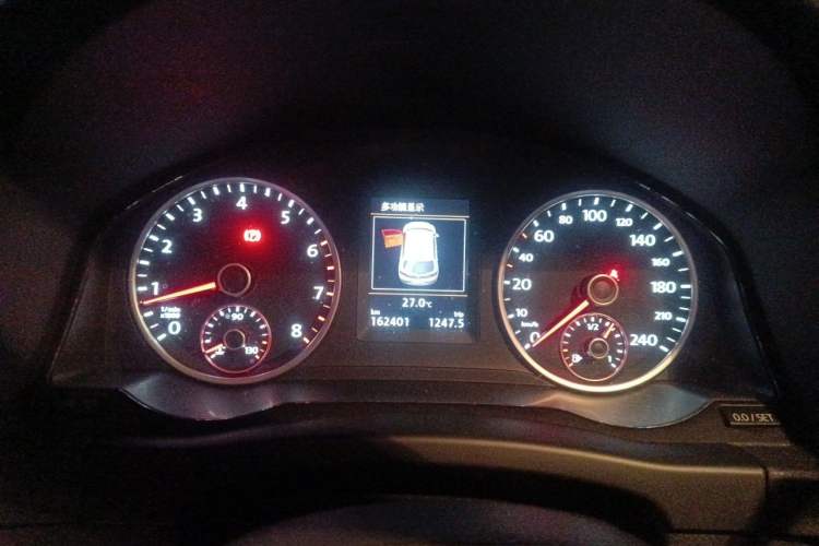 Used Volkswagen Tiguan 2016 300TSI Automatic Two-Wheel Drive Luxury Edition Instrument Cluster