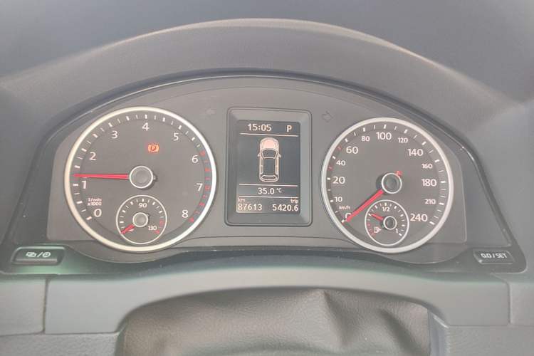 Used Volkswagen Tiguan 2016 280TSI Automatic Two-Wheel Drive Silk Road Comfort Edition Instrument Cluster